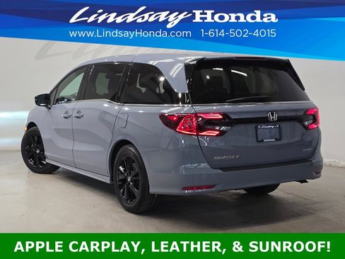 Used 2023 Honda Odyssey Sport image 4