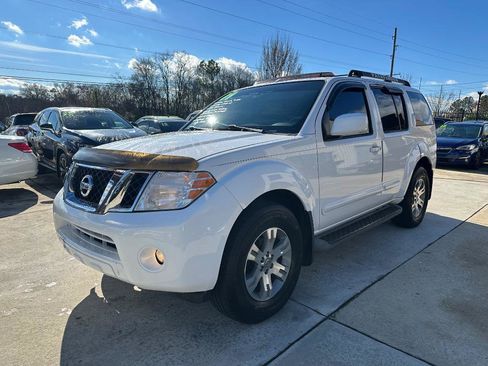 Used 2009 Nissan Pathfinder SE w/ Premium Pkg image 20