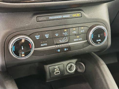 Used 2025 Ford Escape ST-Line FWD image 23