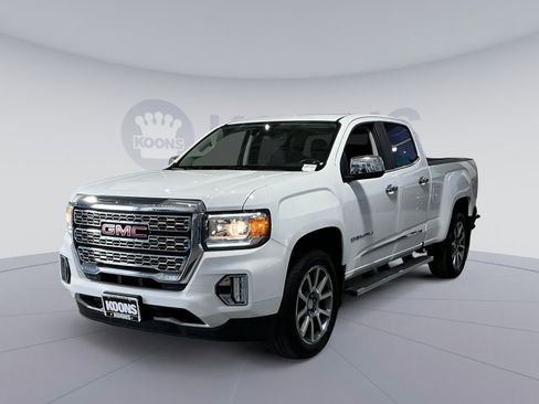 Used 2022 GMC Canyon Denali AWD/4WD image 1