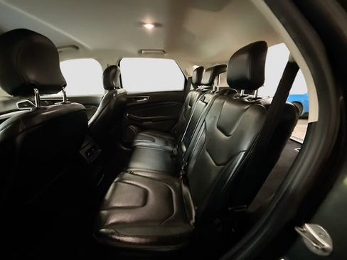 Used 2017 Ford Edge Titanium w/ Technology Package image 25