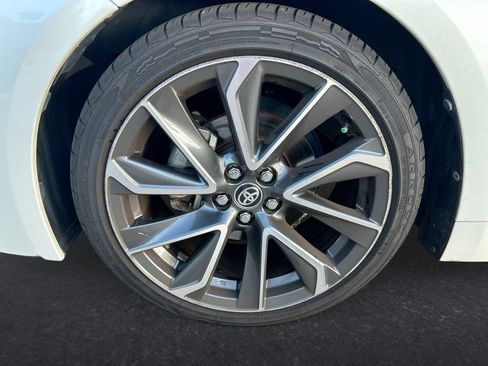Used 2021 Toyota Corolla SE FWD image 10
