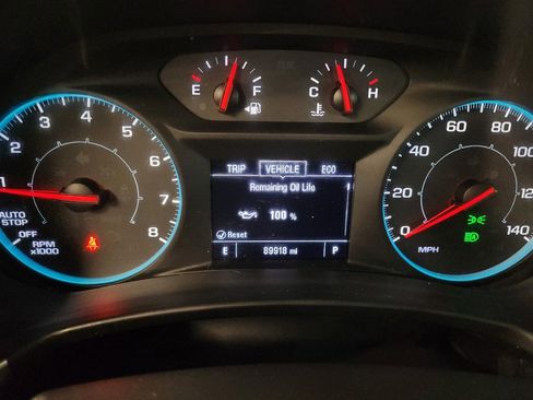 Used 2021 Chevrolet Equinox LS w/ LS Convenience Package FWD image 23