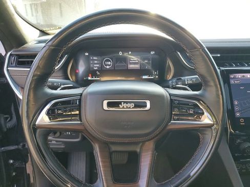 Used 2021 Jeep Grand Cherokee L Summit w/ Advanced Protech Group IV AWD/4WD image 11