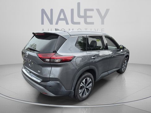 Used 2021 Nissan Rogue SV w/ Premium Package FWD image 5