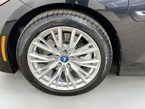 Certified 2023 BMW 330e xDrive w/ Driving Assistance Package image 32