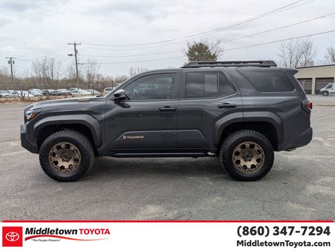 Certified 2025 Toyota 4Runner Trailhunter AWD/4WD image 6