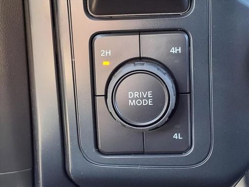 New 2025 Ford F150 XL w/ Equipment Group 103A High image 16