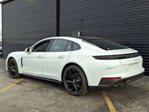 New 2026 Porsche Panamera 4 image 3