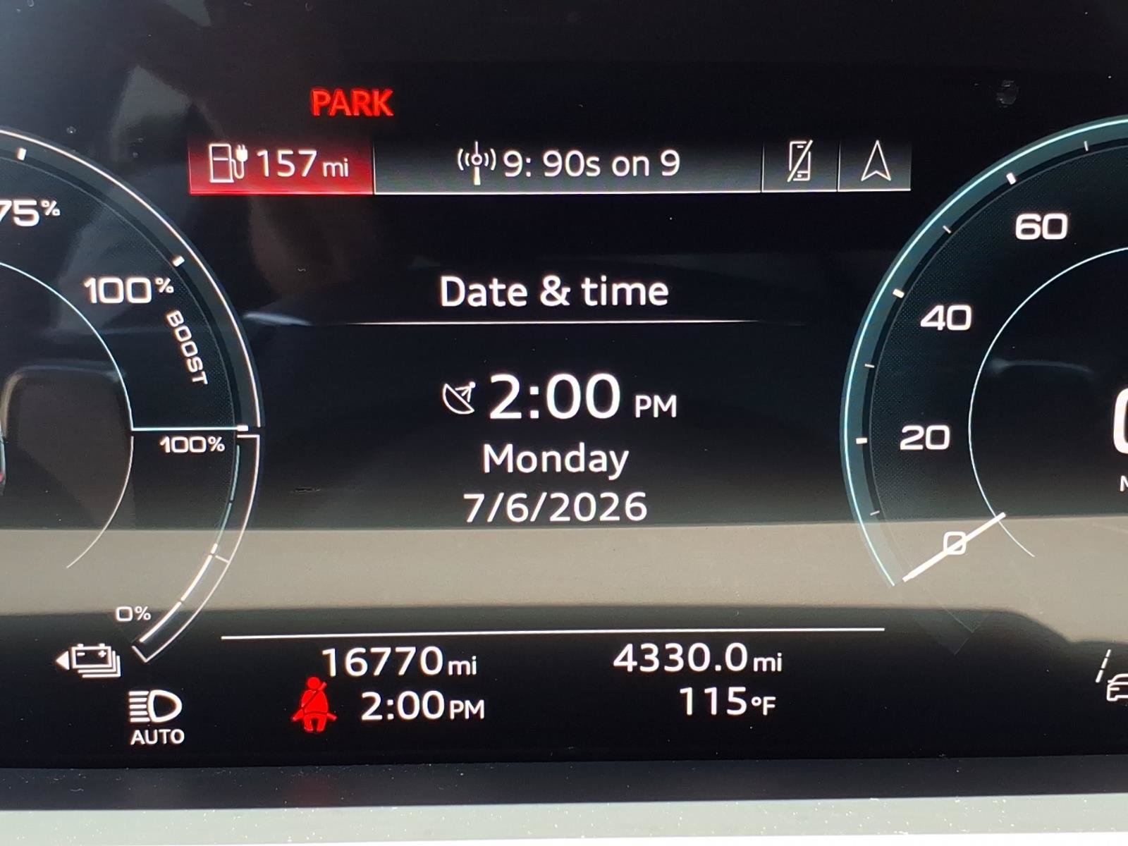 Used 2024 Audi Q8 e-tron Premium Plus w/ Premium Plus Package AWD/4WD image 29