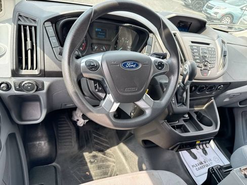 Used 2019 Ford Transit 150 148 Low Roof RWD image 22