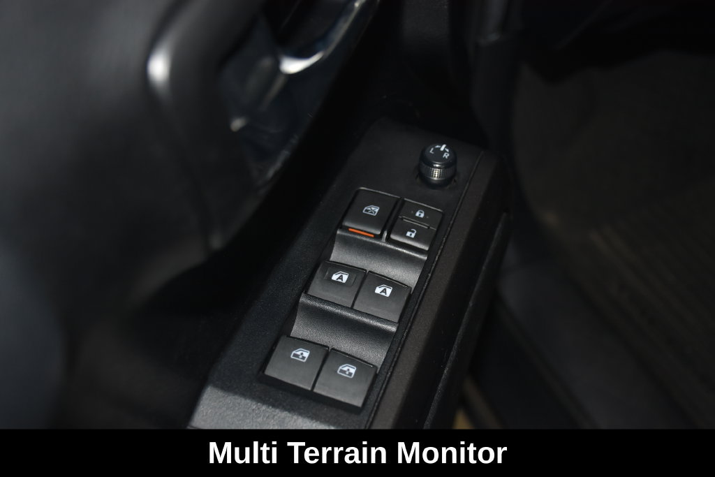 Used 2021 Toyota Tacoma TRD Off-Road w/ TRD Premium Off Road Package AWD/4WD image 30