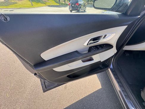 Used 2014 Chevrolet Equinox LS FWD image 19