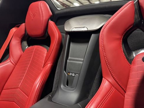 Used 2023 Chevrolet Corvette Stingray w/ Z51 Performance Package image 32