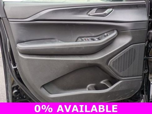 New 2026 Jeep Grand Cherokee Laredo image 12