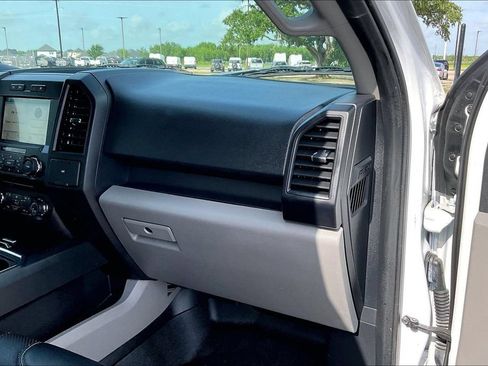 Used 2018 Ford F150 XL w/ Equipment Group 101A Mid AWD/4WD image 23
