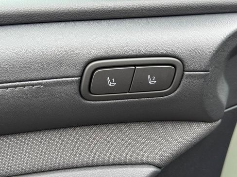 New 2025 Hyundai Santa Cruz Limited image 17