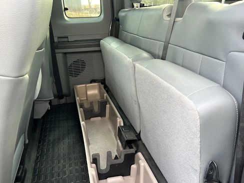 Used 2011 Ford F250 XL AWD/4WD image 10