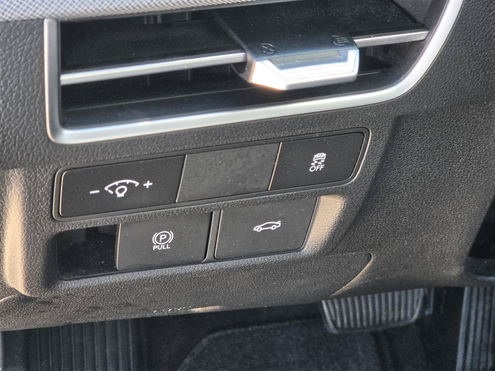 Certified 2024 Hyundai Sonata SEL FWD image 18