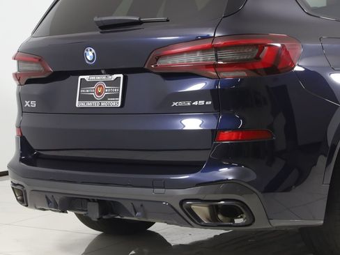Used 2023 BMW X5 xDrive45e w/ M Sport Package AWD/4WD image 49