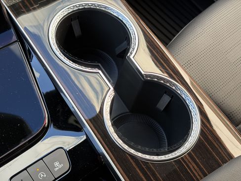 New 2026 Cadillac Escalade Luxury image 29