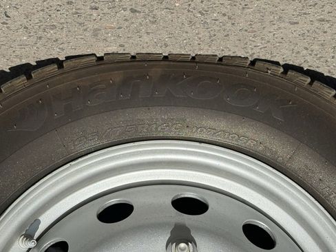 Used 2019 Ford Transit 350 XLT image 10