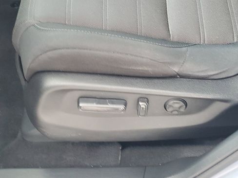 Used 2021 Honda CR-V EX image 16