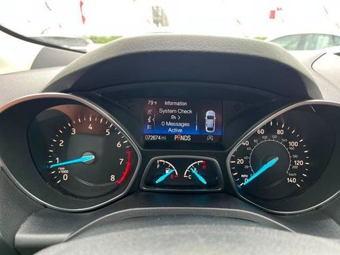 Used 2017 Ford Escape SE FWD image 36