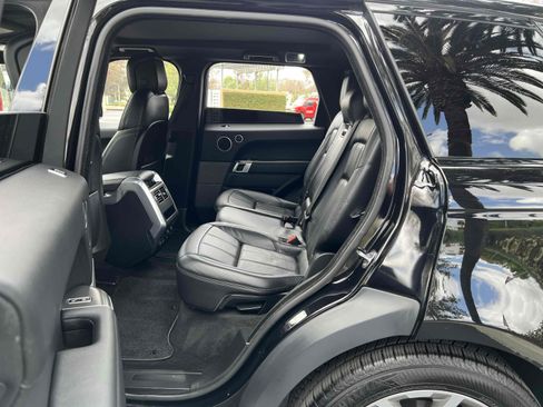 Used 2020 Land Rover Range Rover Sport SE AWD/4WD image 5