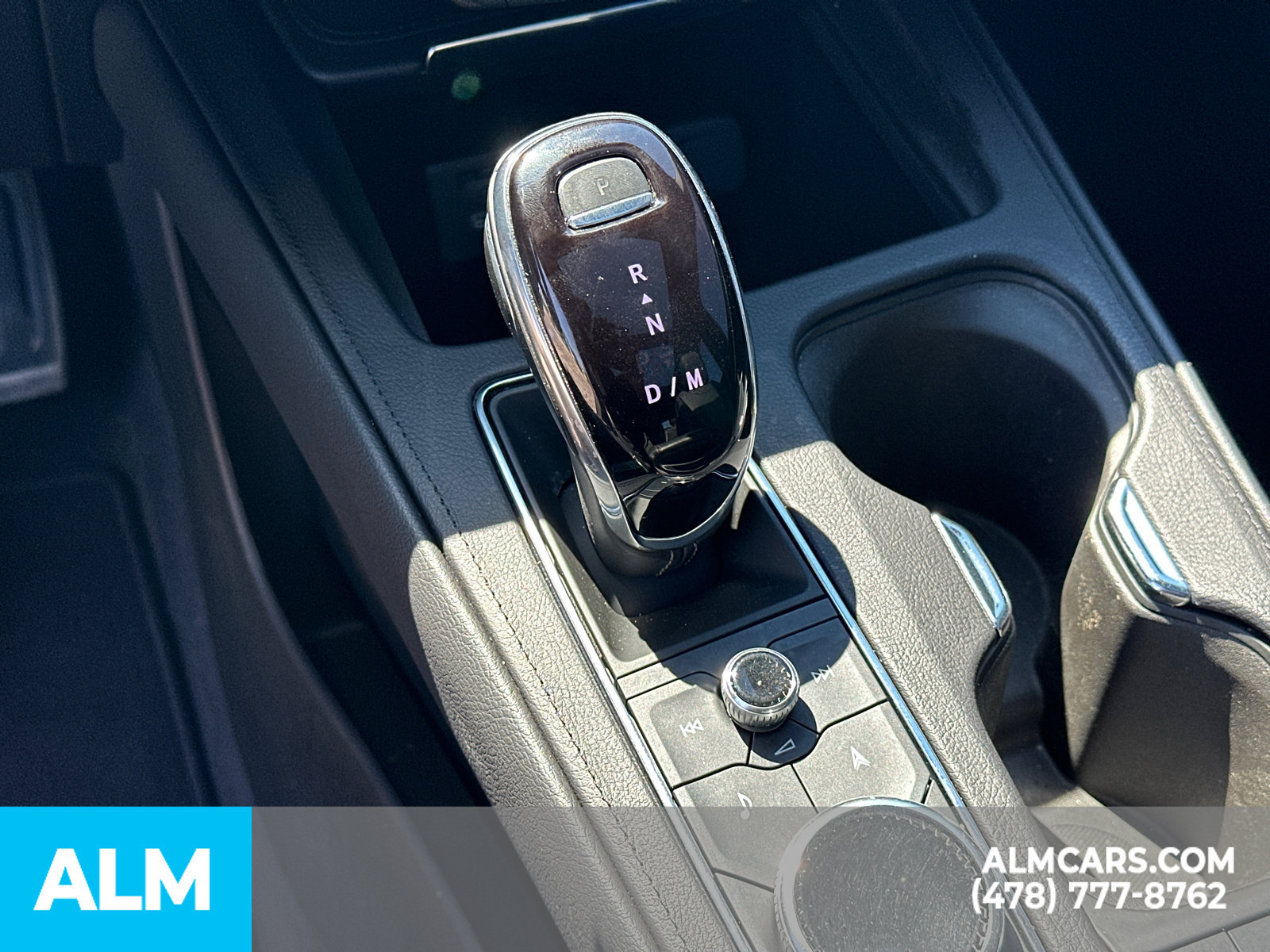 Used 2023 Cadillac XT4 Sport w/ Sun And Sound Package AWD/4WD image 37