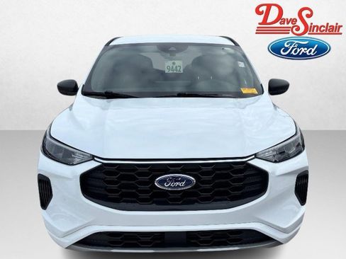 Used 2023 Ford Escape ST-Line w/ Tech Pack #1 image 2