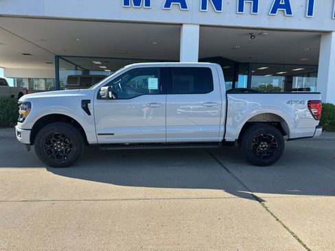 New 2026 Ford F150 XLT w/ Equipment Group 302A MID AWD/4WD image 4