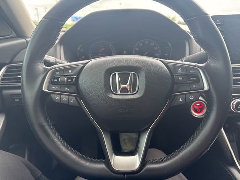 Used 2022 Honda Accord Touring image 15