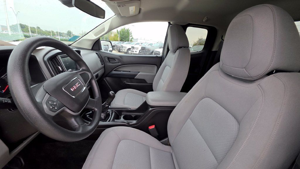 Used 2018 GMC Canyon W/T w/ Convenience Package RWD image 12