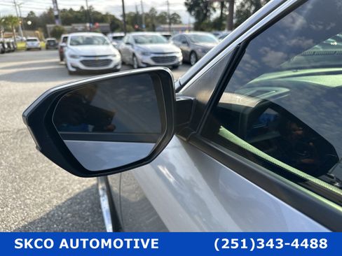 Used 2018 Honda Civic Si image 10