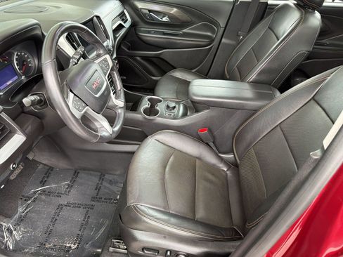 Used 2019 GMC Terrain SLT w/ Preferred Package AWD/4WD image 4