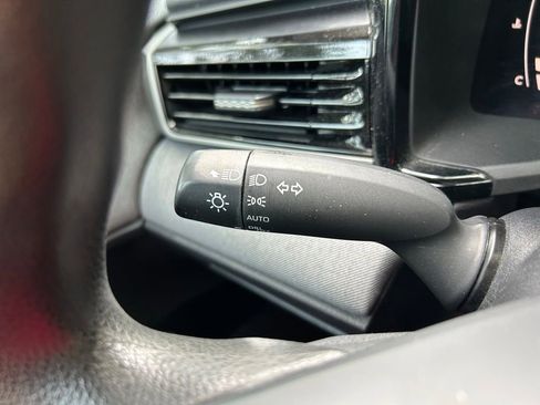 Used 2025 Toyota Camry LE FWD image 20