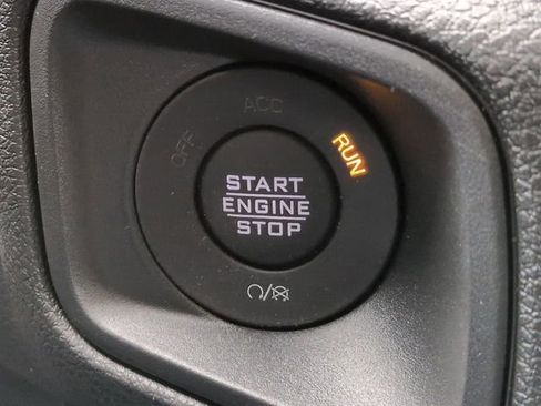 New 2026 Jeep Gladiator Sport AWD/4WD image 21