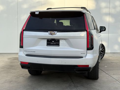 Used 2021 Cadillac Escalade Sport image 6
