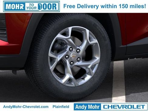 New 2026 Chevrolet Trax LS w/ LS Convenience Package FWD image 11