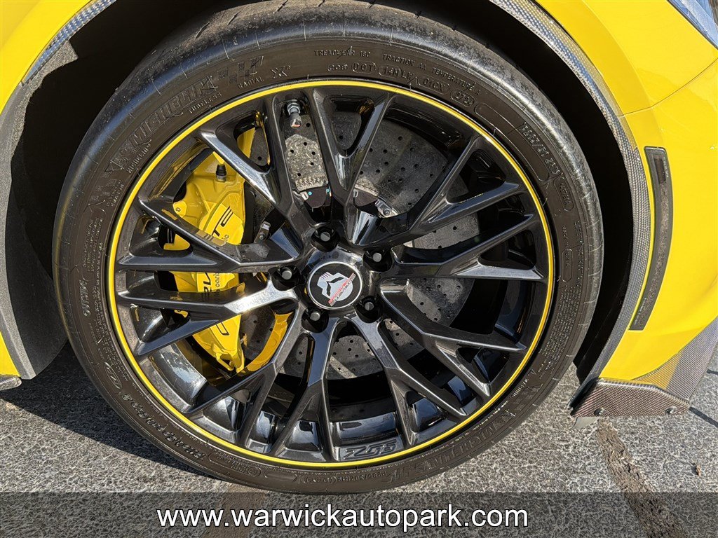 Used 2016 Chevrolet Corvette Z06 w/ C7.r Special Edition RWD image 26