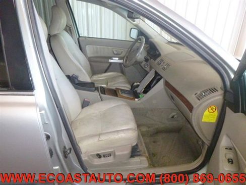 Used 2004 Volvo XC90 2.5T image 10