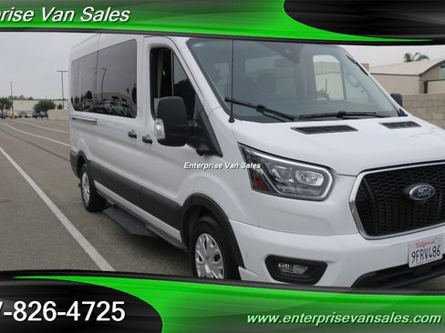 Used 2023 Ford Transit 350 XLT RWD image 4