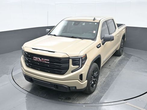 Used 2022 GMC Sierra 1500 Elevation image 16