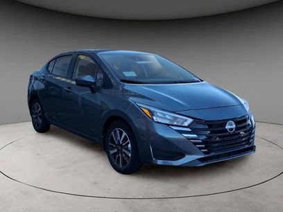 New 2025 Nissan Versa SV w/ Trunk Package