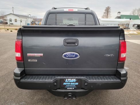 Used 2010 Ford Explorer Sport Trac XLT image 5