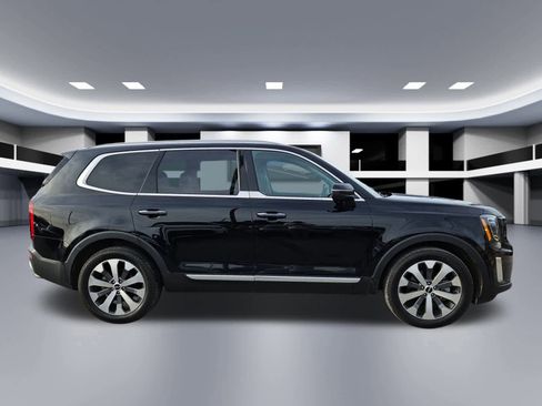 Used 2022 Kia Telluride S image 7