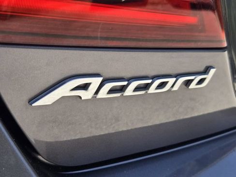 Used 2017 Honda Accord EX-L image 14