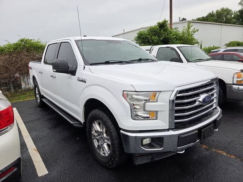 Used 2017 Ford F150 XLT w/ Equipment Group 301A Mid AWD/4WD image 3