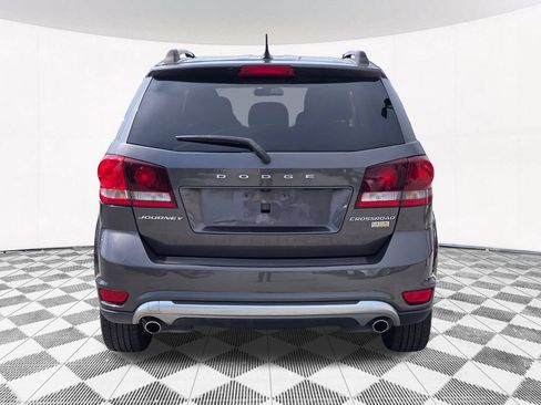 Used 2018 Dodge Journey Crossroad FWD image 20
